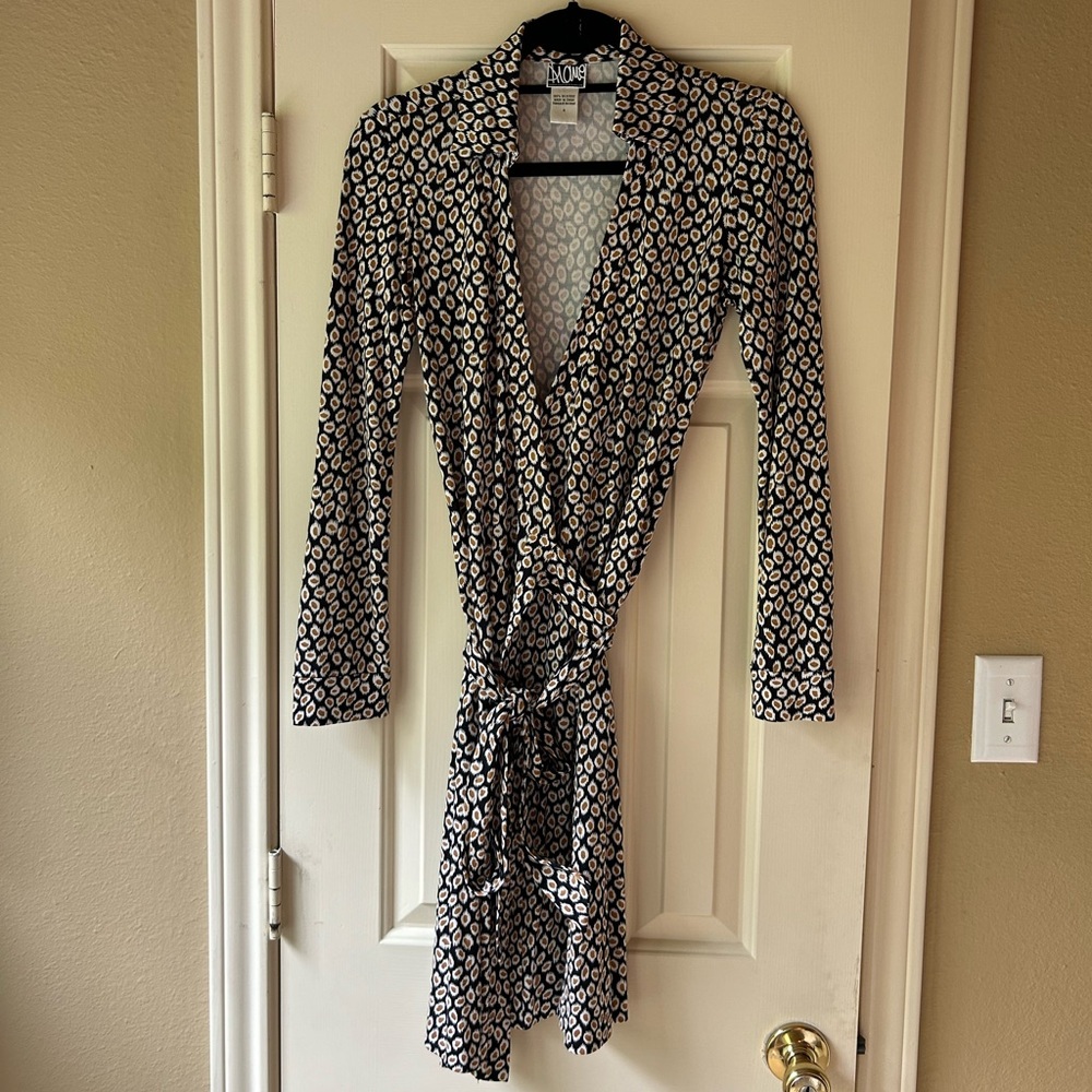 Diane von Furstenberg Wrap Dress - Size 4